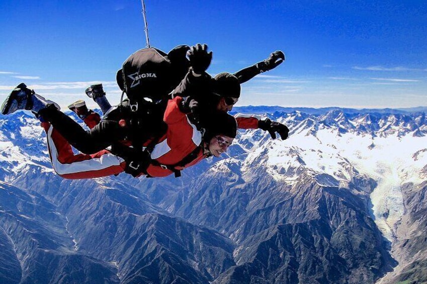 Tandem Skydive 20,000ft from Franz Josef