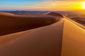 guide in Morrocan desert