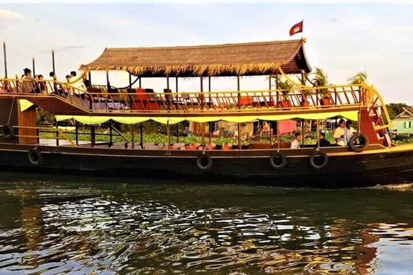 Boat from Siem Reap to Battambang by Water Way Private Transfer