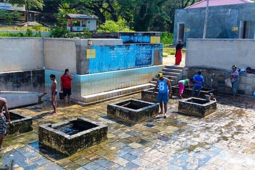 Kanniya Hot Water Springs