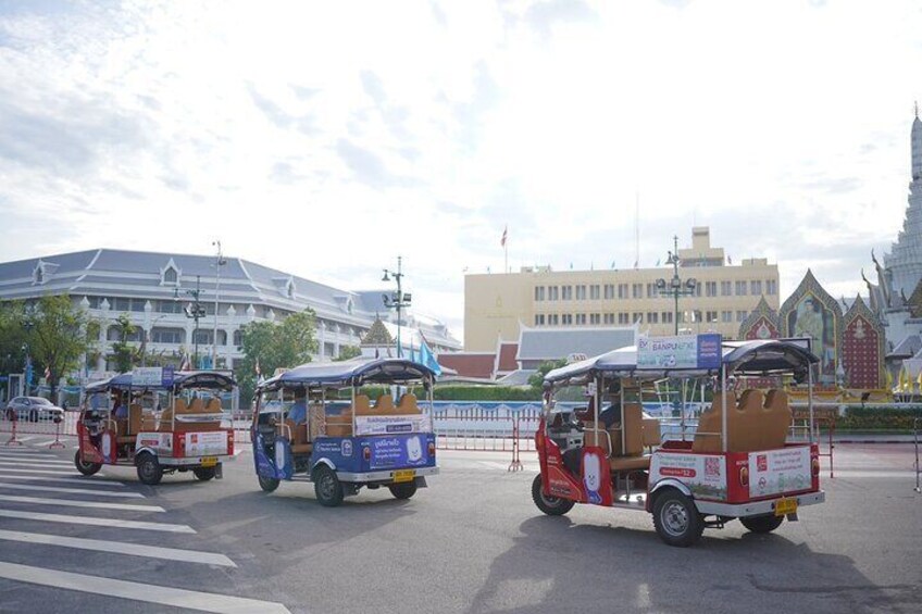 Bangkok Old Town Tuk Tuk Hop-On Hop-Off 