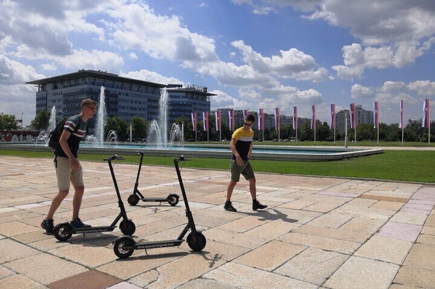 E-Scooter New Belgrade Tour