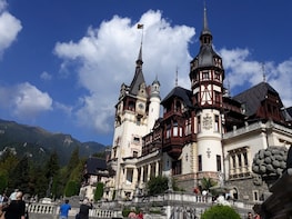 Day Trip in Transylvania:Dracula& Peles Castle & Brasov City