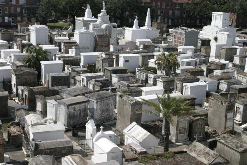 Cemetery Tour of St. Louis #1