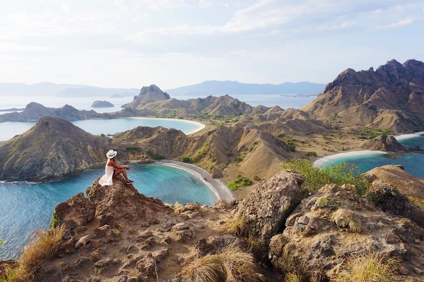 Show item 1 of 6. (Open Trip) 3D2N Komodo Labuan Bajo with Standard Boat