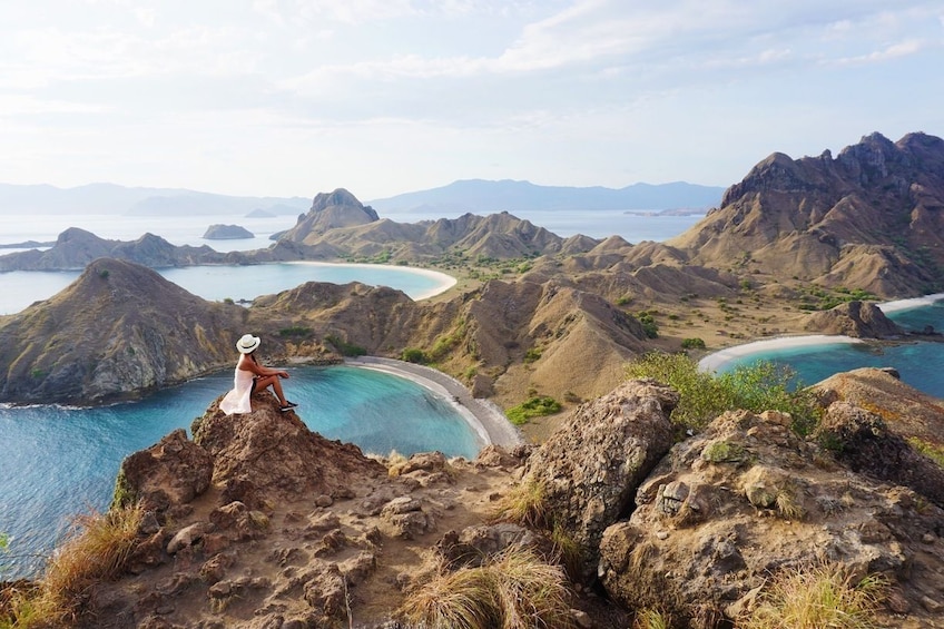 (Open Trip) 3D2N Komodo Labuan Bajo with Standard Boat