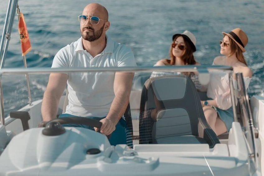 Our skiper Željko and his beautiful company