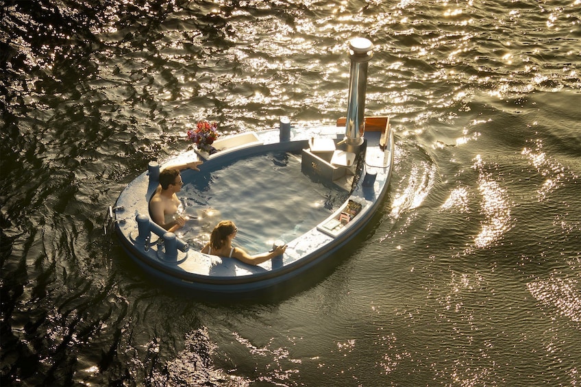 Show item 1 of 10. 2 Hour Lake Union Hot Tub Cruise