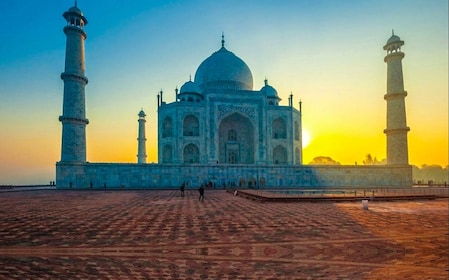 Same Day Taj Mahal Tour From Delhi With Express Train All in