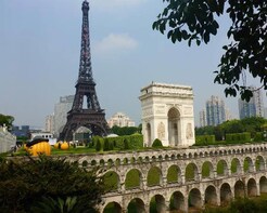 Day tour of Shenzhen from Hong Kong side Hotel