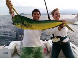 Tour Taboga: Navega y pesca los alrededores de la isla