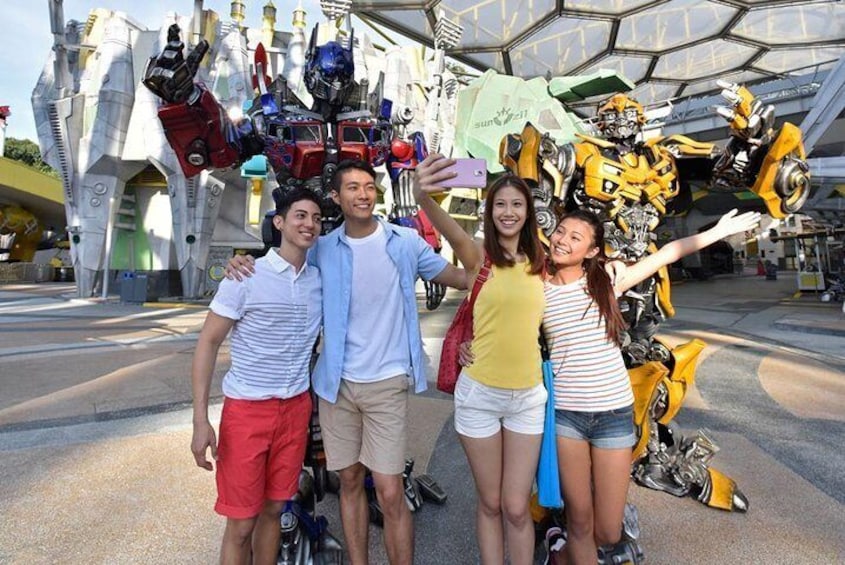 Universal Studios Singapore Admission Ticket with Transfer