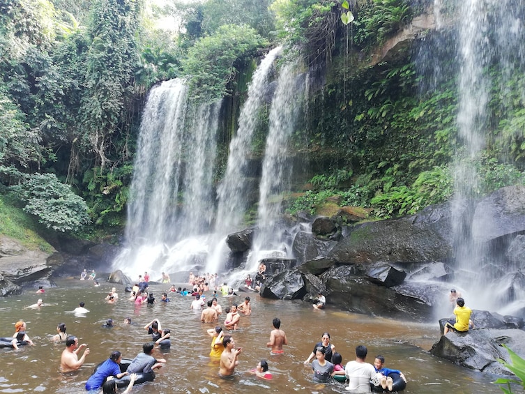Kulen Mountain National Park and Banteay Srei Temple Tour