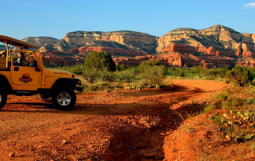 Jeep, Horseback, Dinner & Show Combo