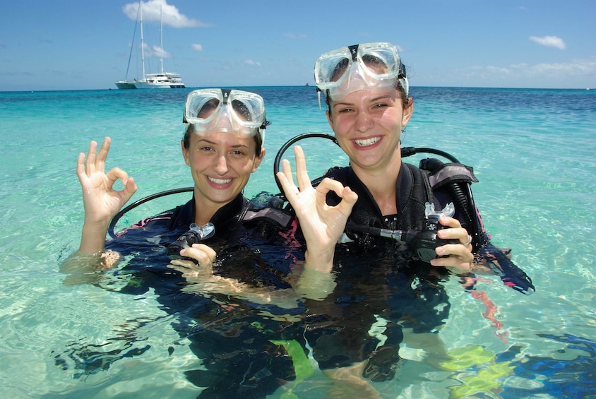 Ocean Spirit Michaelmas Cay & Reef Cruise