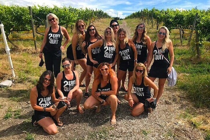 Unmatched Private Wine Tours for Up to 11 in Kelowna Area