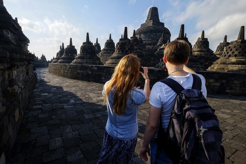 Yogyakarta Private Dutch Tour Guide with Custom Itinerary