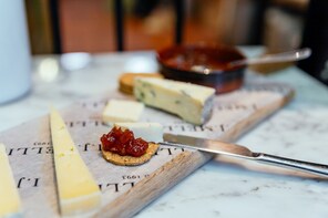 The Flavours of Scotland: Gourmet Private Food Tour