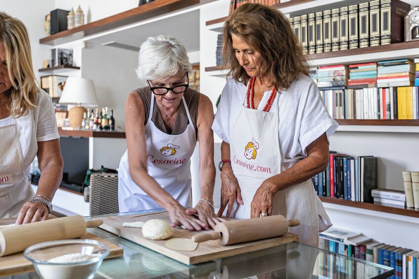 Pasta-making class at a local's home with tasting in Asti