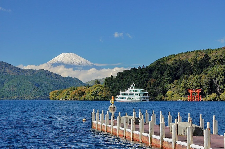 Show item 1 of 5. 9-hour Mt.Fuji tour to/from Yokohama with Private Car
