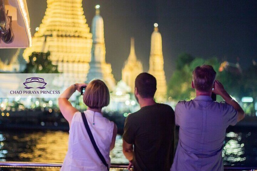 Bangkok Chao Phraya River Cruise Dinner and optional Transfer 