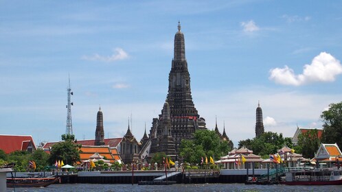 Amazing Bangkok City and Temples Tour