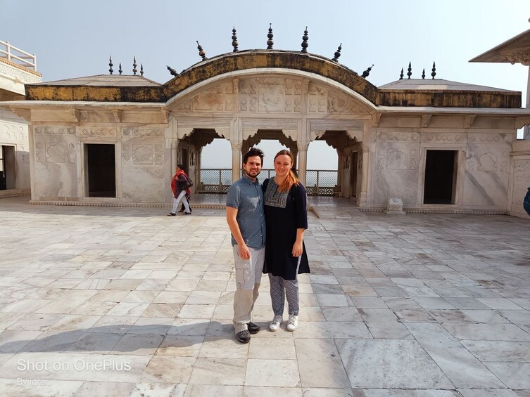 Same Day Taj Mahal Private Tour from Mumbai By Flight