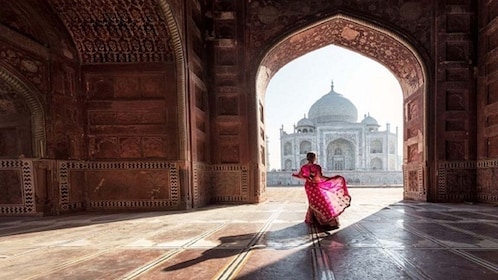 Taj Mahal Private Tour am selben Tag von Mumbai aus mit dem Flug