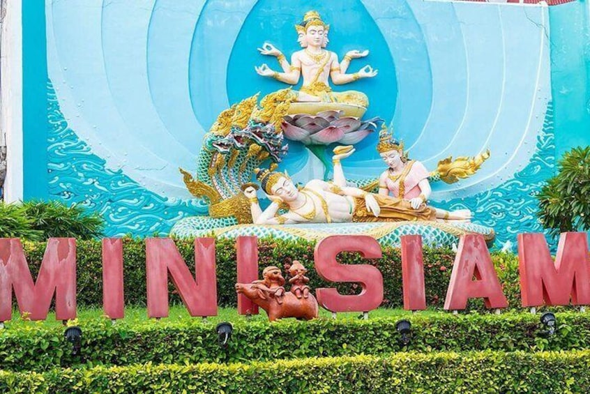 Mini Siam Miniature World at Pattaya Admission Ticket