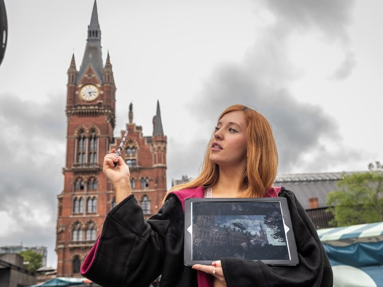 Harry Potter Magic London Tour with River Cruise