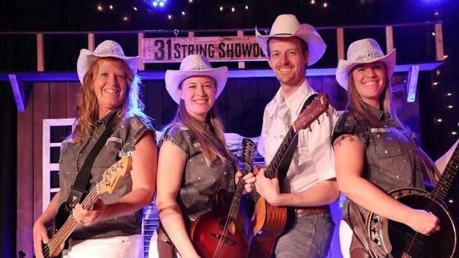 "31 String Showdown" show & dinner at Firelight Barn in Henderson