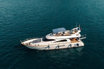 2 - Stunden Bosporus Yacht Cruise