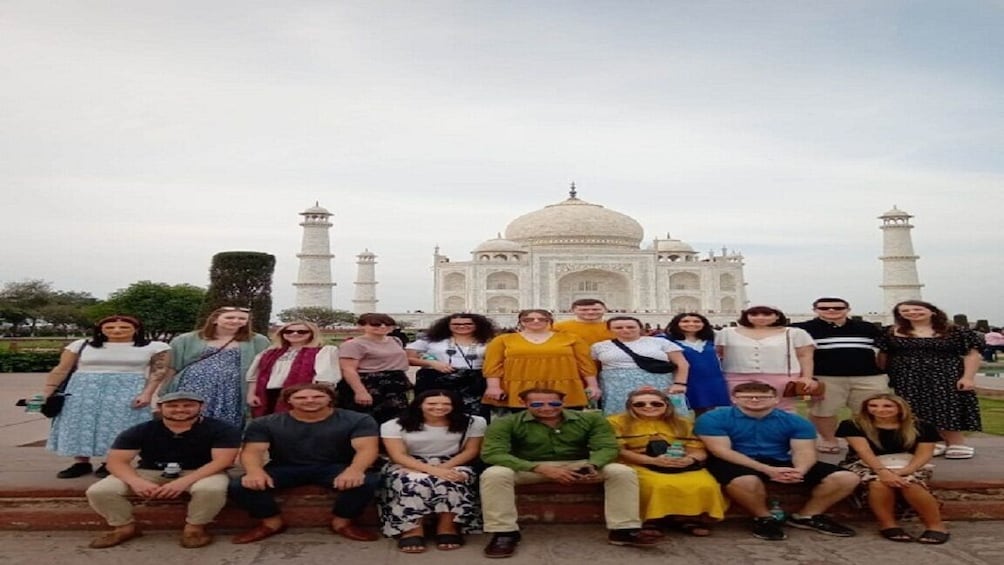 Private 6 Days: Golden Triangle Tour of India- All Inclusive