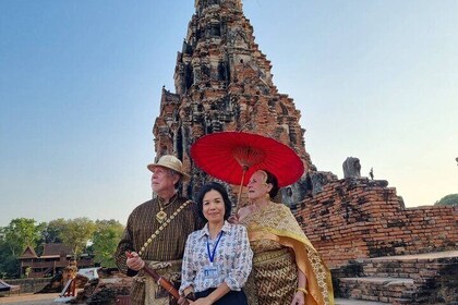 Private Floating Market and Historical Ayutthaya Sightseeing Tour