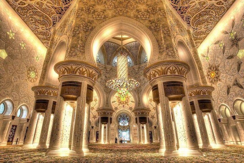 SHEIKH ZAYED GRAND MOSQUE