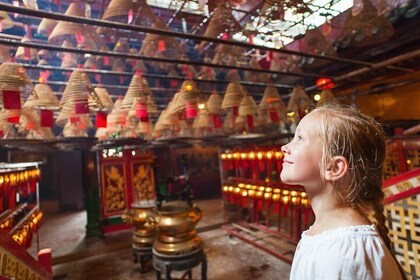 Private Hong Kong Tour for Families with a Local, 100% Personalised