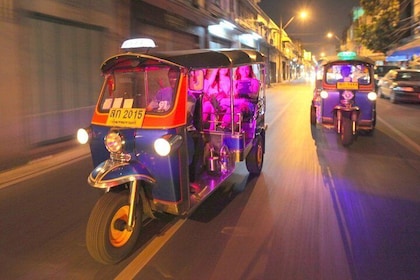 曼谷之夜：Tuk-Tuk的寺廟，市場和美食