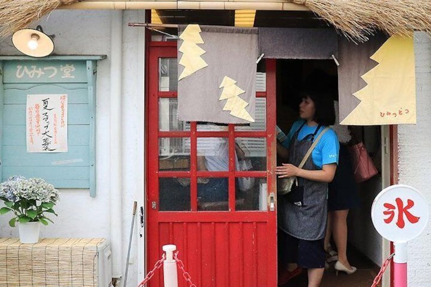 Private Tour - Traditional Food and Culture in an Old Shopping District