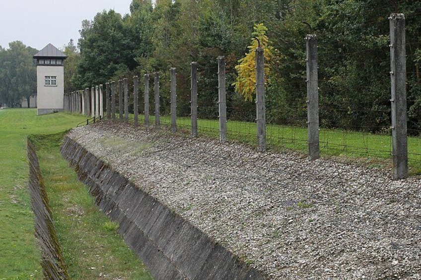 Dachau Small-Group Half-Day Tour from Munich By Train 