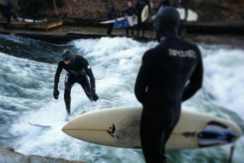 The surfers surf the whole year round on the permanent wave