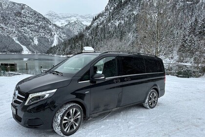 Private Tour zum Schloss Neuschwanstein ohne Anstehen im Mercedes Van