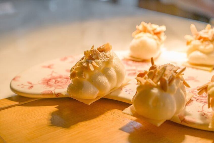 Barcelona Tapas and Wine Experience Small-Group Walking Tour