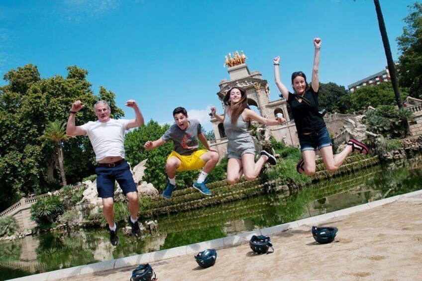 Ciudadela Park, Gaudi Highlights & Bohemian Neighbourhoods