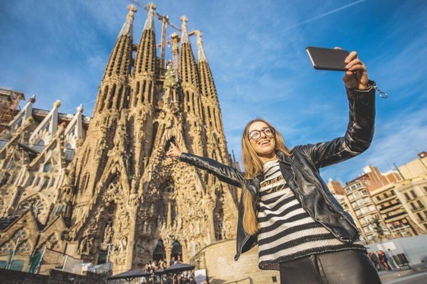 Sagrada Familia - Gaudi's tour