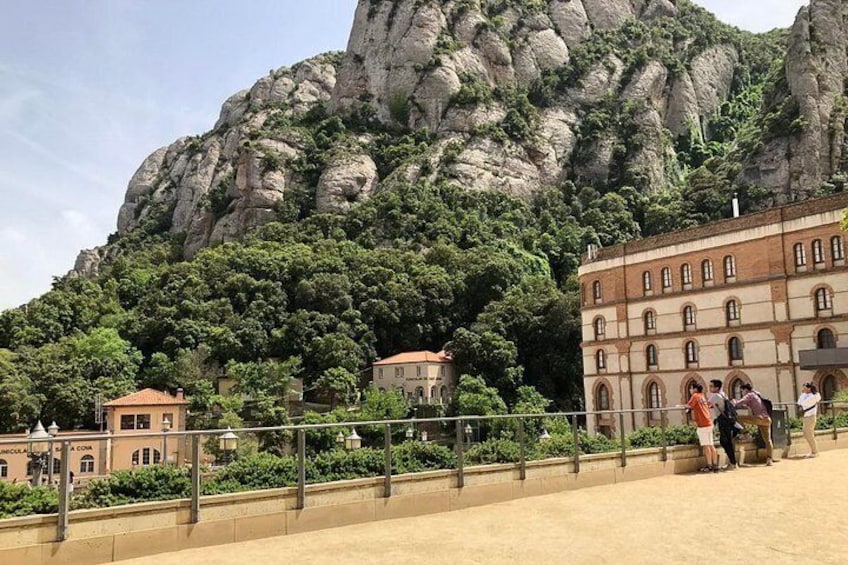 Montserrat Tour , Day Trips From Barcelona
