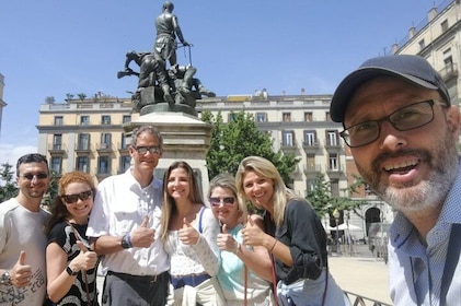 Barcelona: Halbtägige Tour in kleiner Gruppe mit Abholung vom Hotel