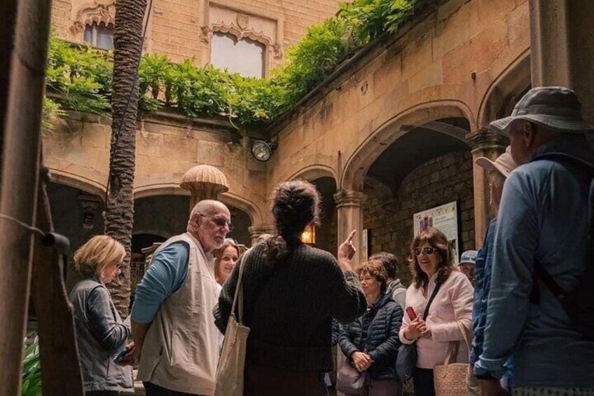 Barcelona Old Town and Gothic Quarter Walking Tour