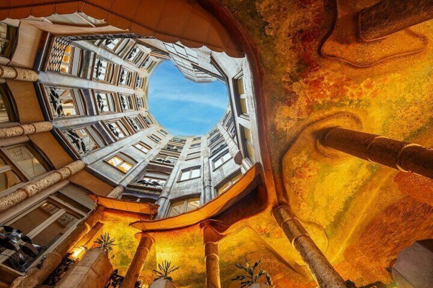 La Pedrera - Casa Mila Sunrise: Early Morning Access