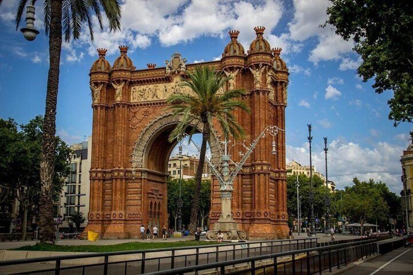 Private Half-Day Sightseeing in Barcelona