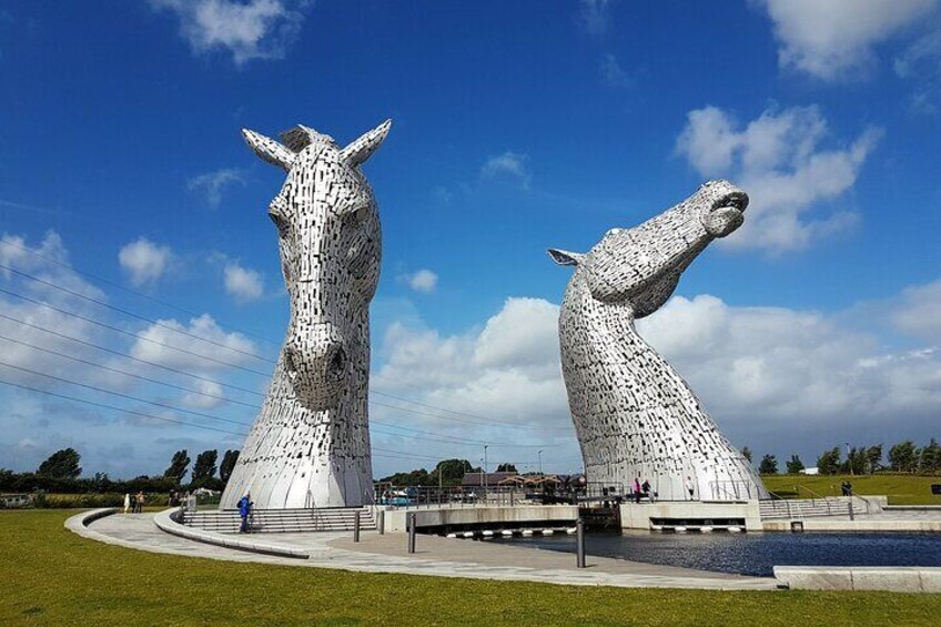 Loch Lomond, Stirling Castle and the Kelpies Tour from Edinburgh